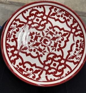 TARGET HOME Red Medallion 3 Dinner Plates &3 Bowls #41